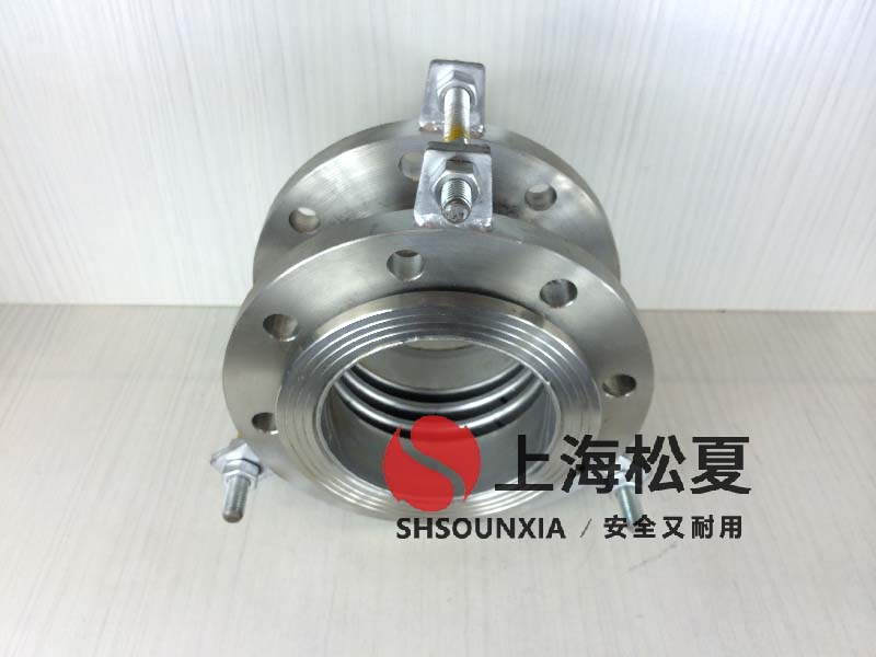 石油輸油管道用橡膠減振伸縮器